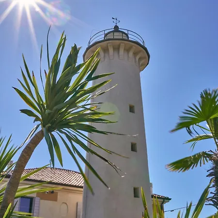 Luminous Beachside Flat - Beahost شقة بيبيوني