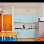 Luminous Beachside Flat-beahost Bibione