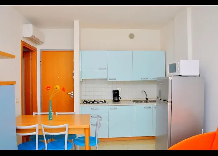 Luminous Beachside Flat-beahost Bibione